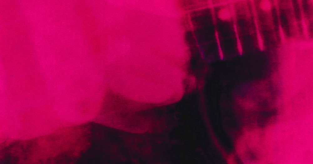 Loveless 1991. My bloody valentine loveless. My bloody valentine loveless. My bloody valentine "mbv". My bloody valentine обложка.