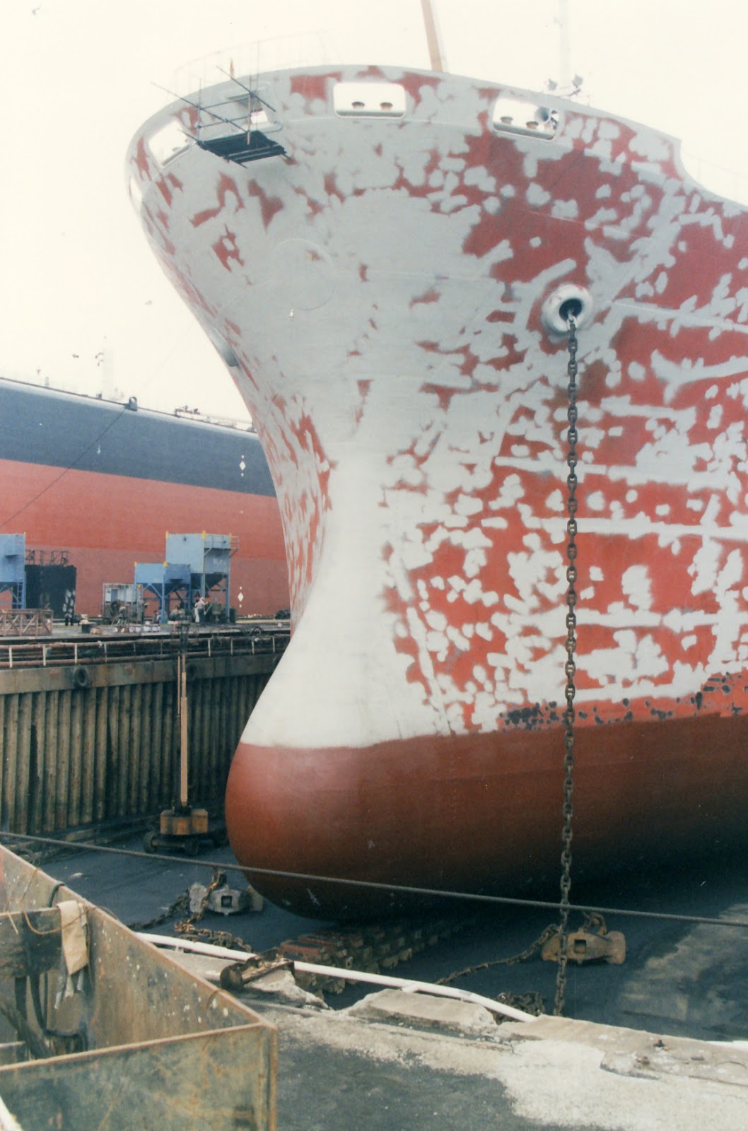 'ZIEN EN WETEN': SUNETTA M.S. SHELL TANKERS B.V. ( DEEL 4/1 )