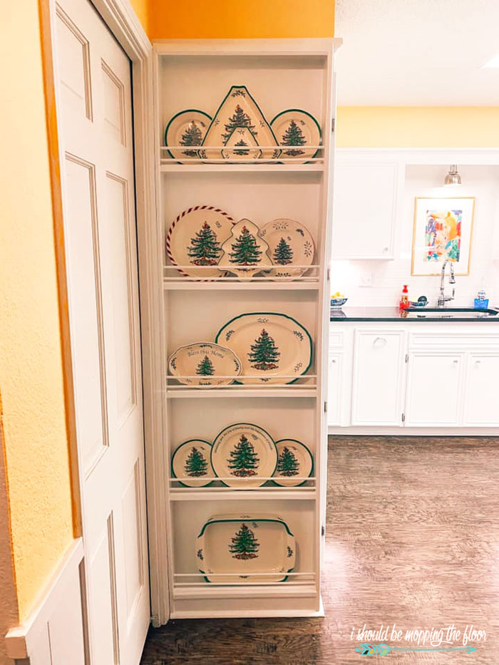 DIY Plate Rack Accent Wall