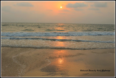 Best places to visit and things to do in North Goa. Candolim beach