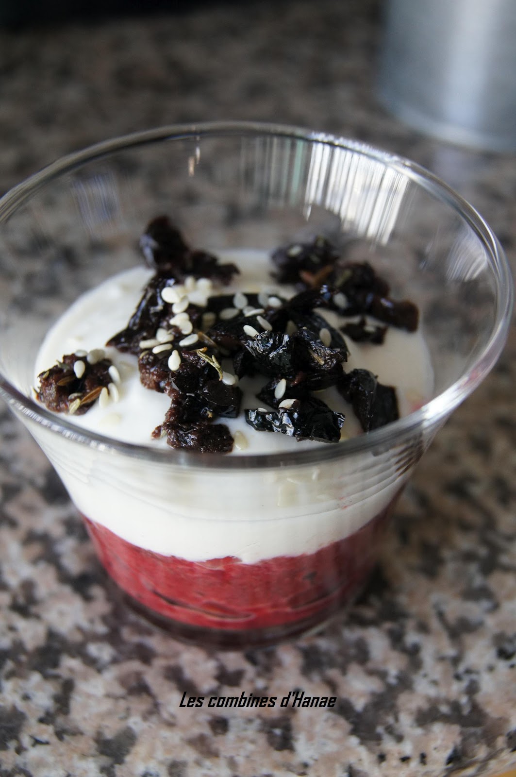 Les petites combines d'Hanae... Verrines de Betteraves et mousse au chèvre frais.