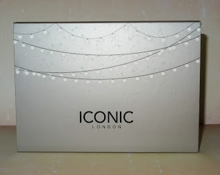Review Iconic London Blaze Chaser Face Palette