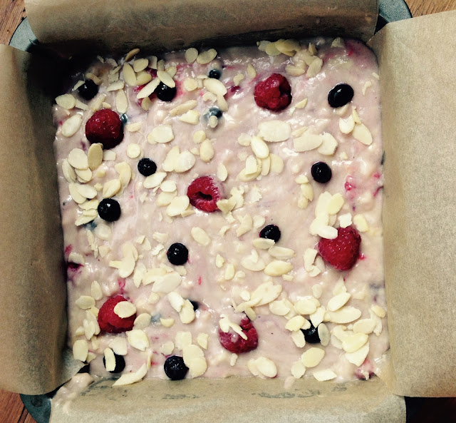 Vegan Berry and Banana TrayBake The Sky Is Starless