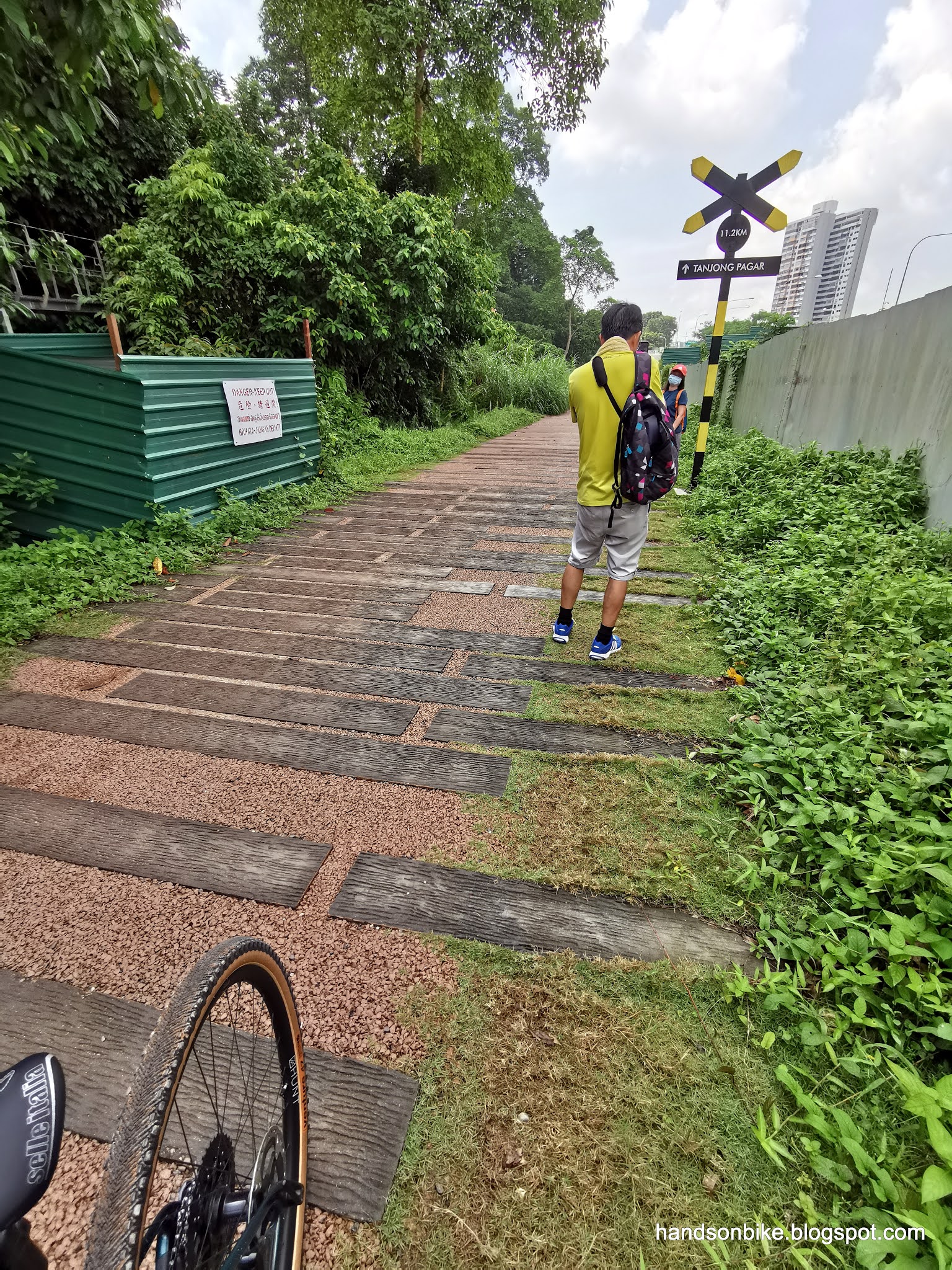 Hands On Bike Green Corridor Cycling Guide April 2021