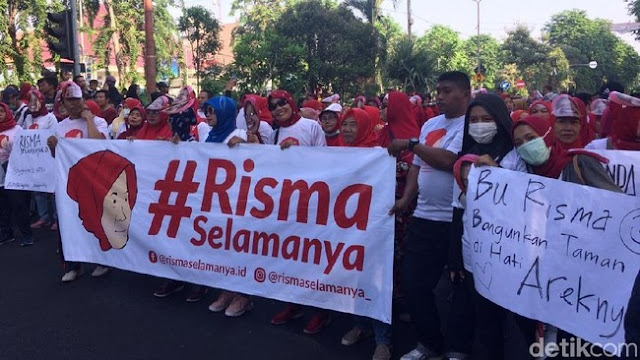 Warga Surabaya Usung Tagar RismaSelamanya, Apa Itu? Warga Surabaya Usung Tagar RismaSelamanya, Apa Itu?