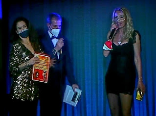 9^ edizione della Befana del Poliziotto 2021 organizzata dal sindacato di Polizia CONSAP. Sul palco del Teatro Leontini Roma Gianluca Guerrisi, Valeria Marini Daniela Fazzolari 9^ edizione della Befana del Poliziotto 2021 organizzata dal sindacato di Polizia CONSAP. Sul palco del Teatro Leontini Roma Gianluca Guerrisi, Valeria Marini Daniela Fazzolari