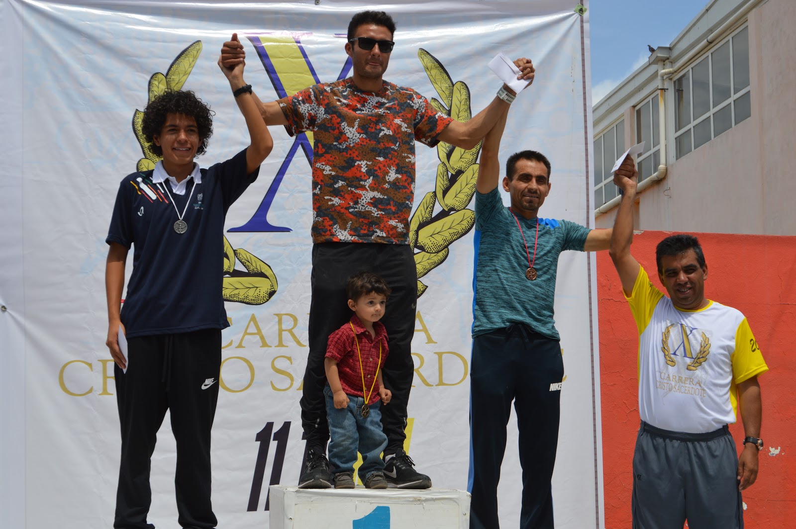 Christopher Sandoval ganador de la carrera de Cristo Sacerdote 2019 ~  