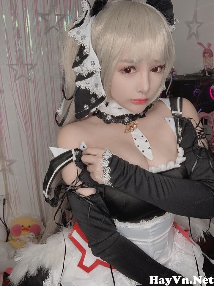 Mimi Chan: Em xuống trái đất chỉ để Cosplay thôi^^