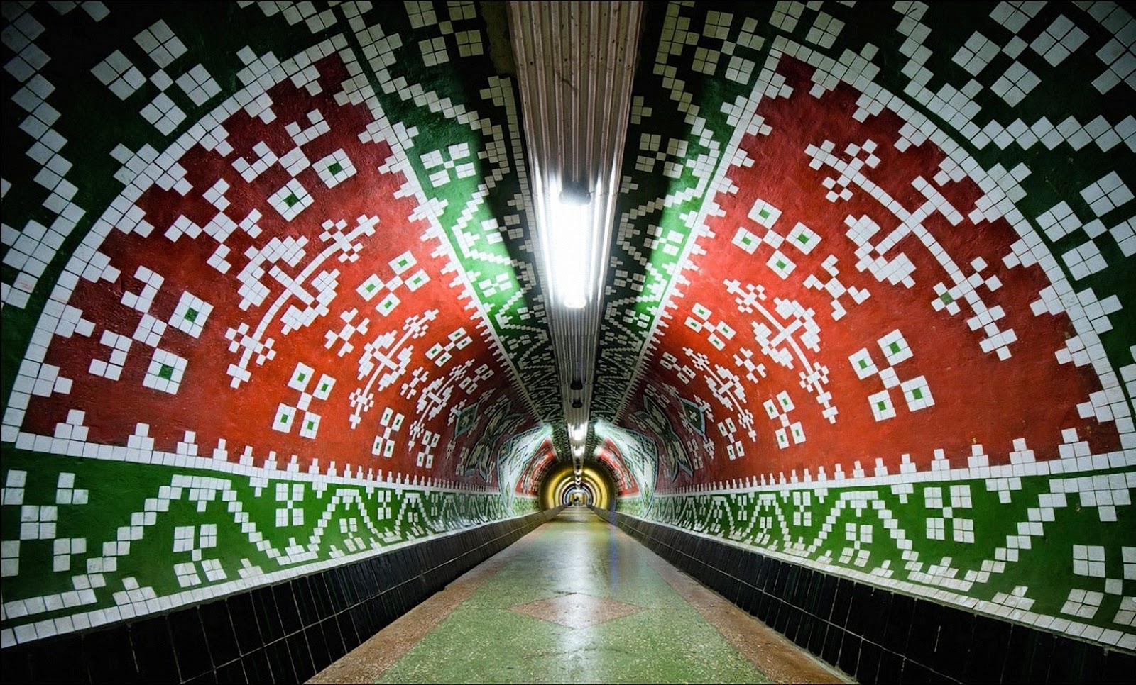 Одесское метро. Сказочный туннель. Туннели Одессы. Метро Одесса. Одесса метрополитен.