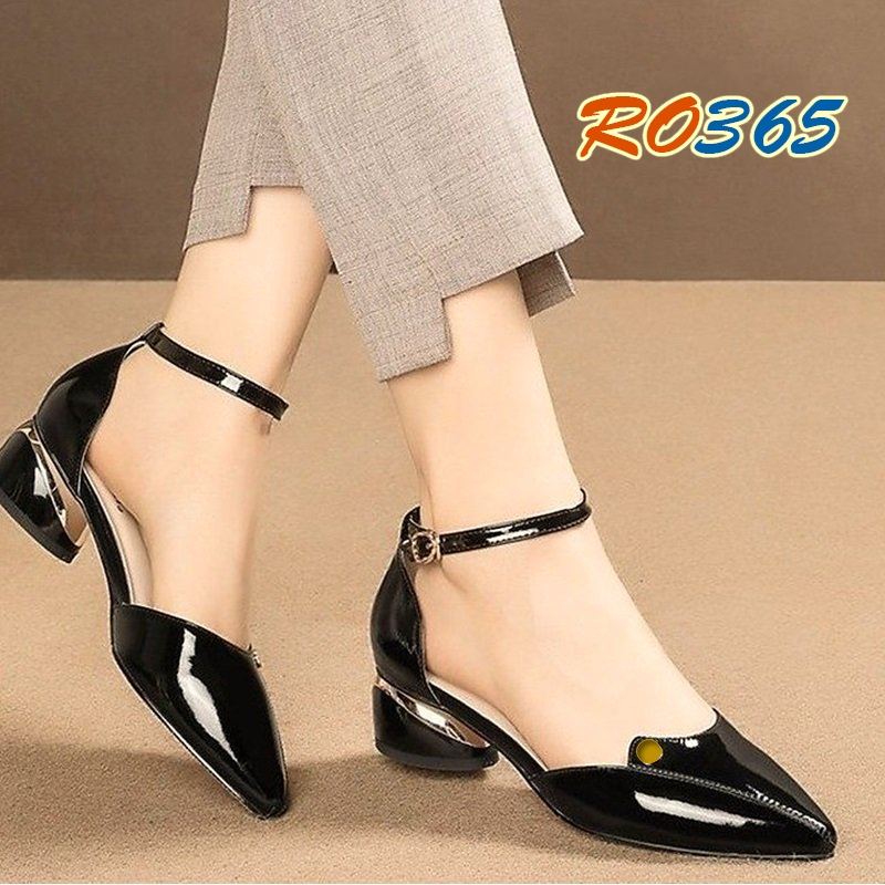 GIÀY SANDAL RO365 8 5ed37a0d913e3f35692afb6e 1635926978088 8d14528f 3c2b 48ea a33e 8aa0999b1bca