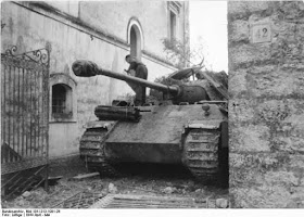 Tiger tank worldwartwo.filminspector.com