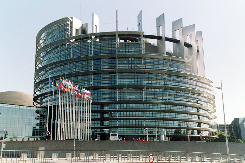 An analysis of the role of the eu parliament european parliament headquarters