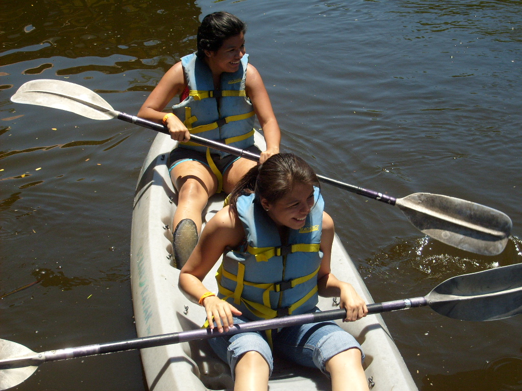 Deportes extremos en El Salvador Kayak