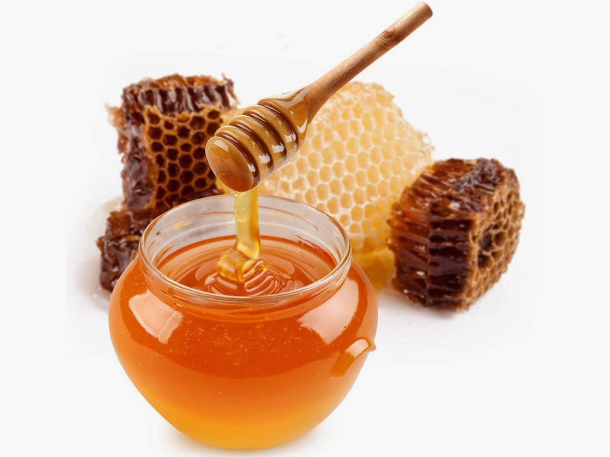 Benefits of drinking honey mixed with  water 