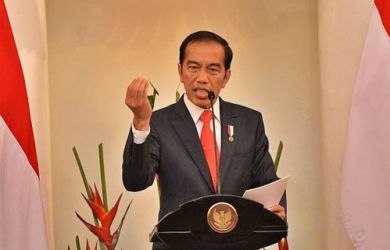 Kebijakan Jokowi Berbahaya bagi Anak-Cucu Kebijakan Jokowi Berbahaya bagi Anak-Cucu