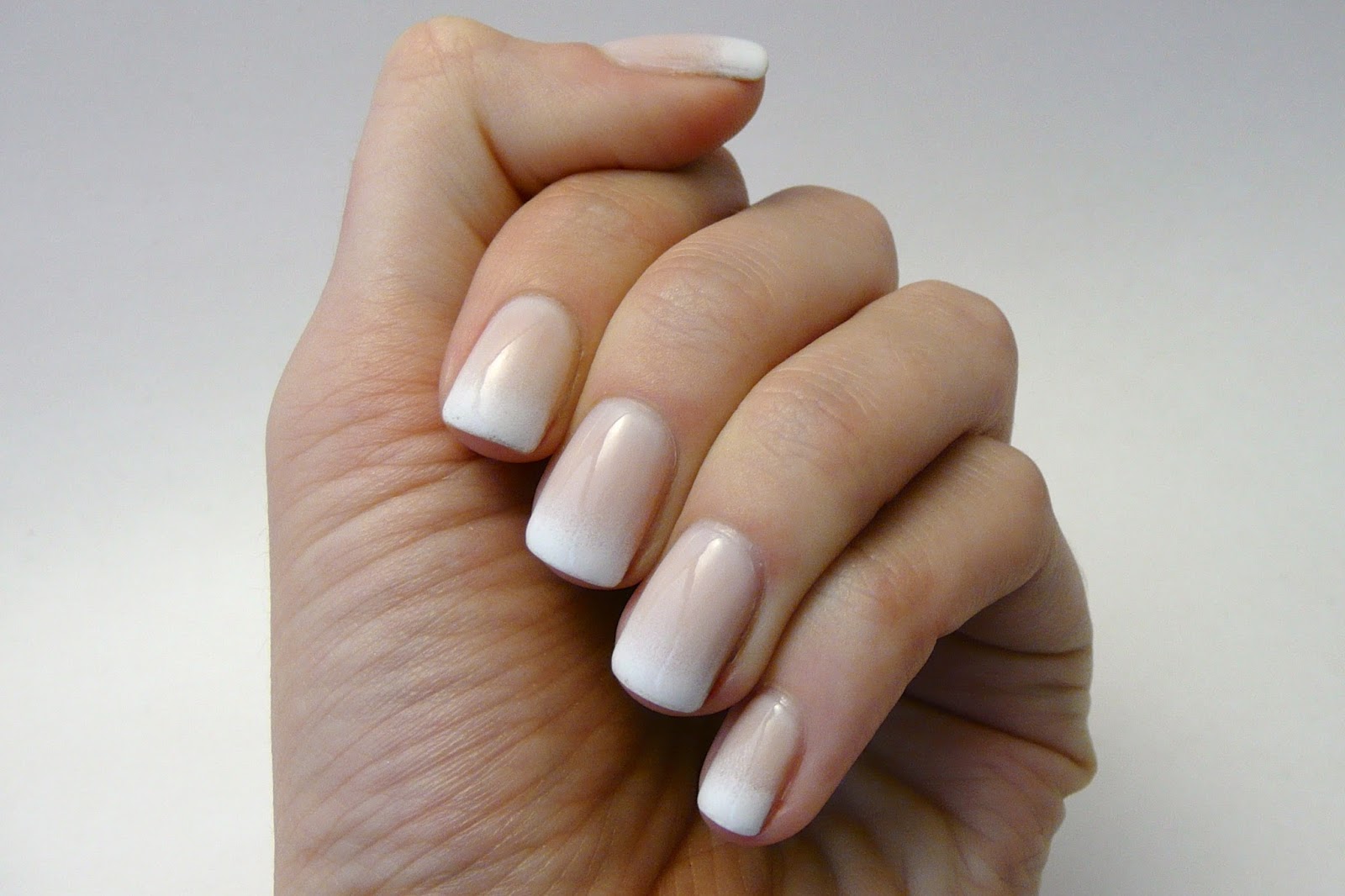 French manicure - wide 1