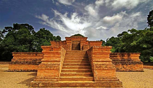 CANDI TERINDAH DI INDONESIA 