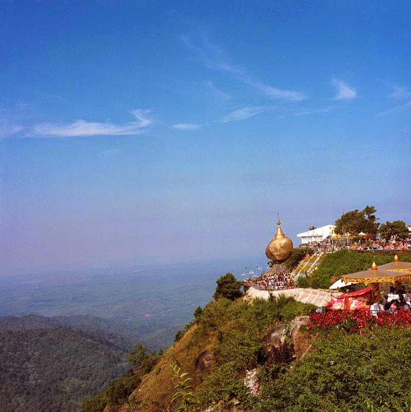 Kyaiktiyo Pagoda | Golden Rock, Myanmar