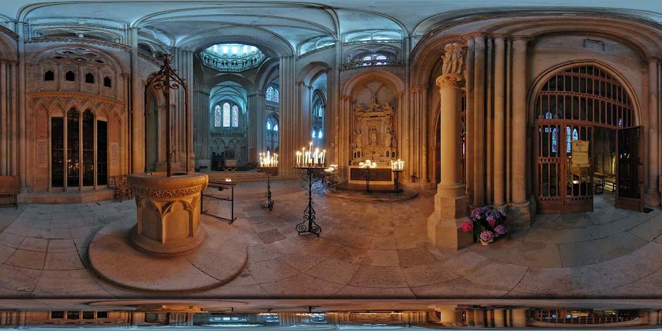 Catedral de Coutances, capela onde está enterrada