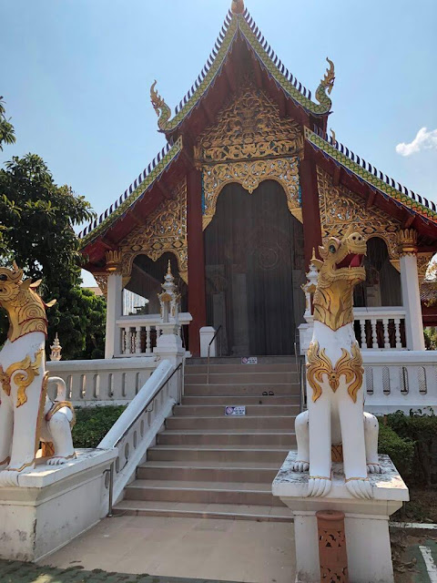 Wat Pan Ping - Chiang Mai - Tailândia Wat Pan Ping - Chiang Mai - Tailândia