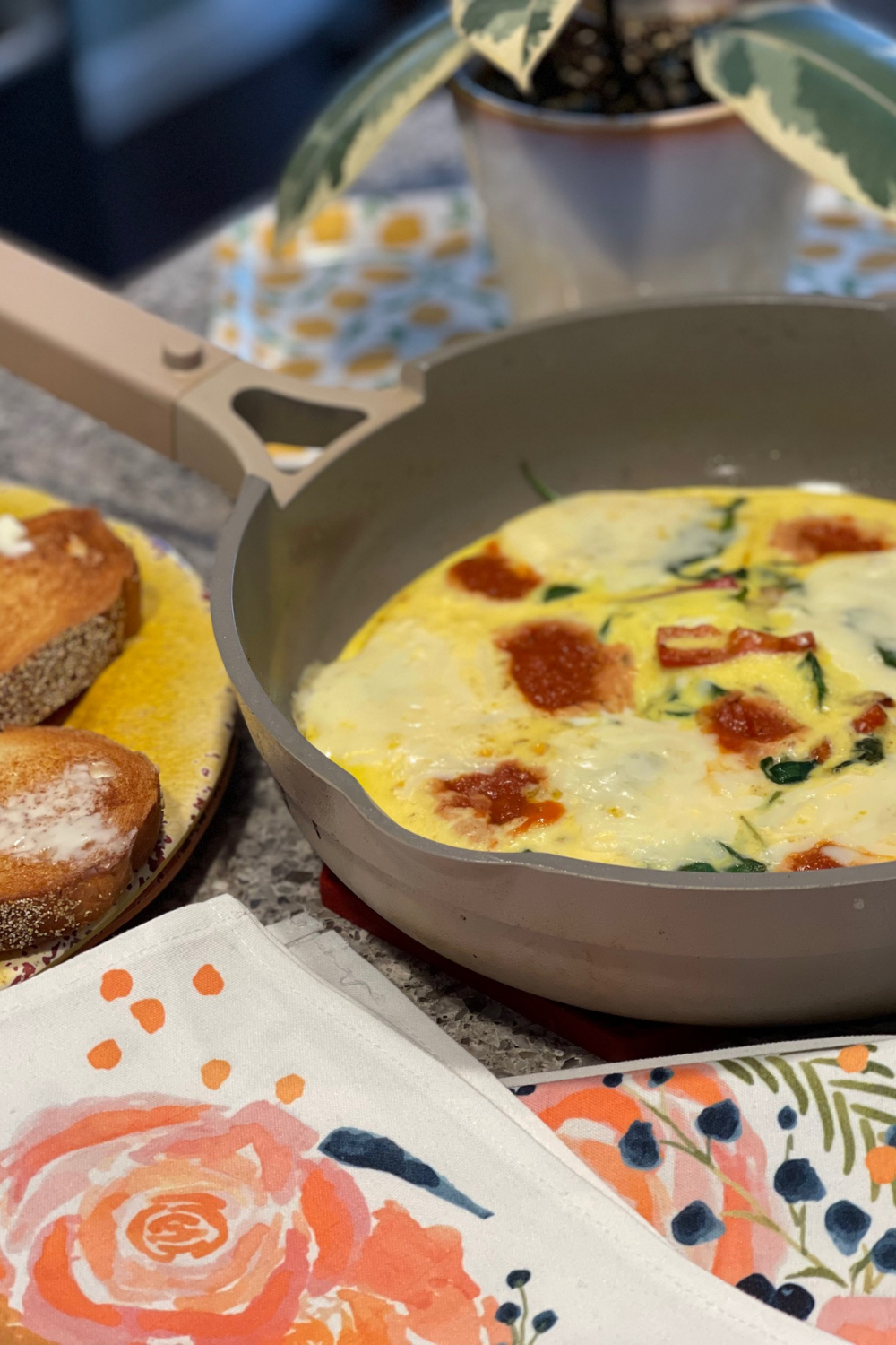 Italian Frittata/Omelet Pan