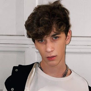 Brandon Rowland Height, Weight, Net Worth, Age, Wiki, Who, Instagram, Biography