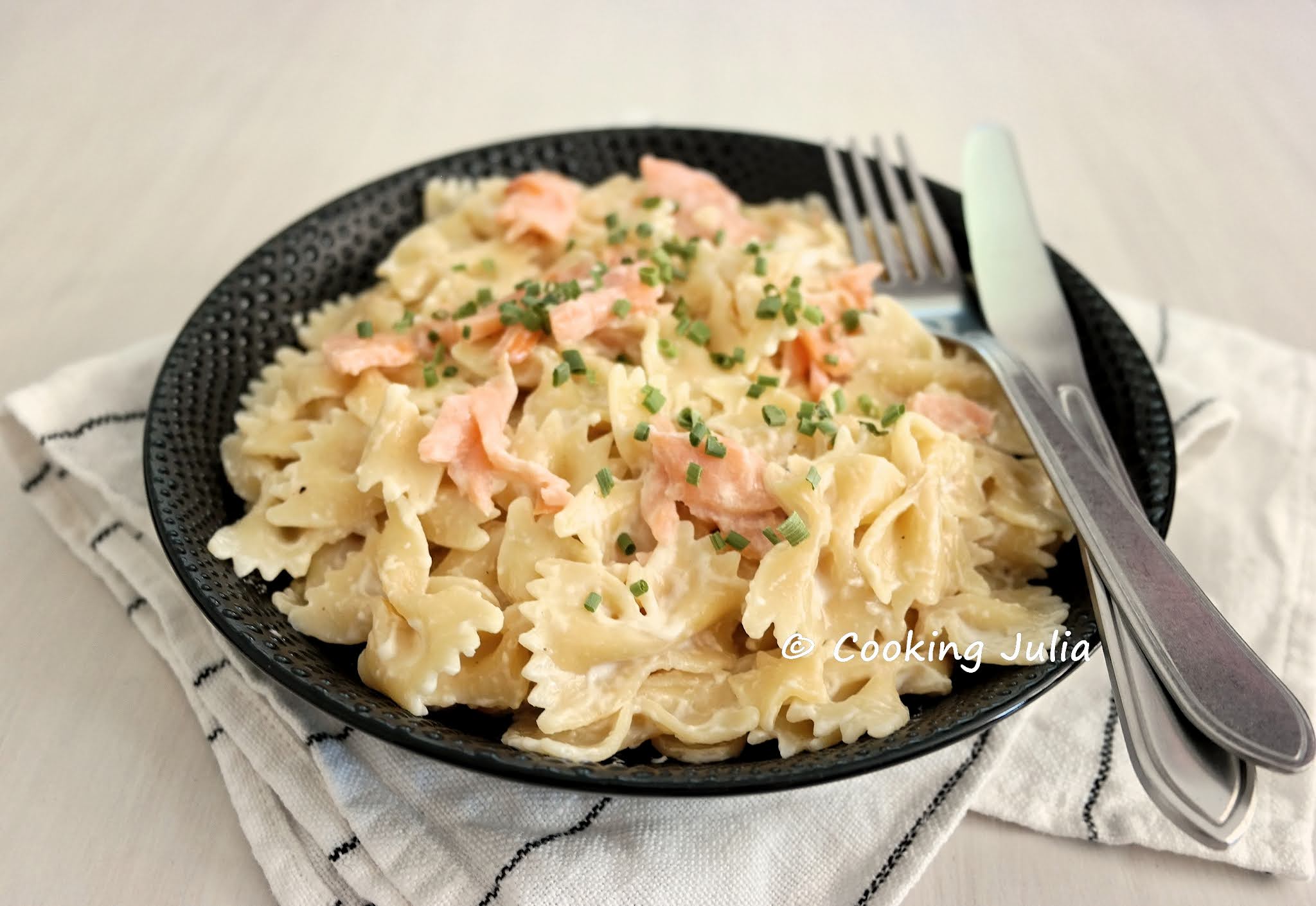 COOKING JULIA PÂTES AU SAUMON FUMÉ ET MASCARPONE