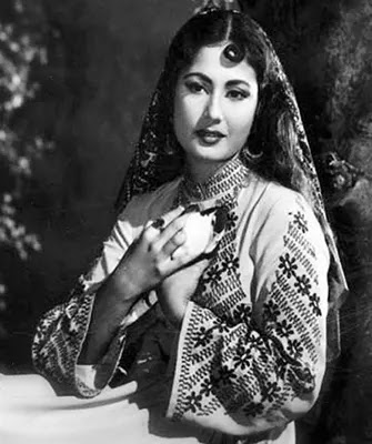 Meena Kumari in Yahudi movie