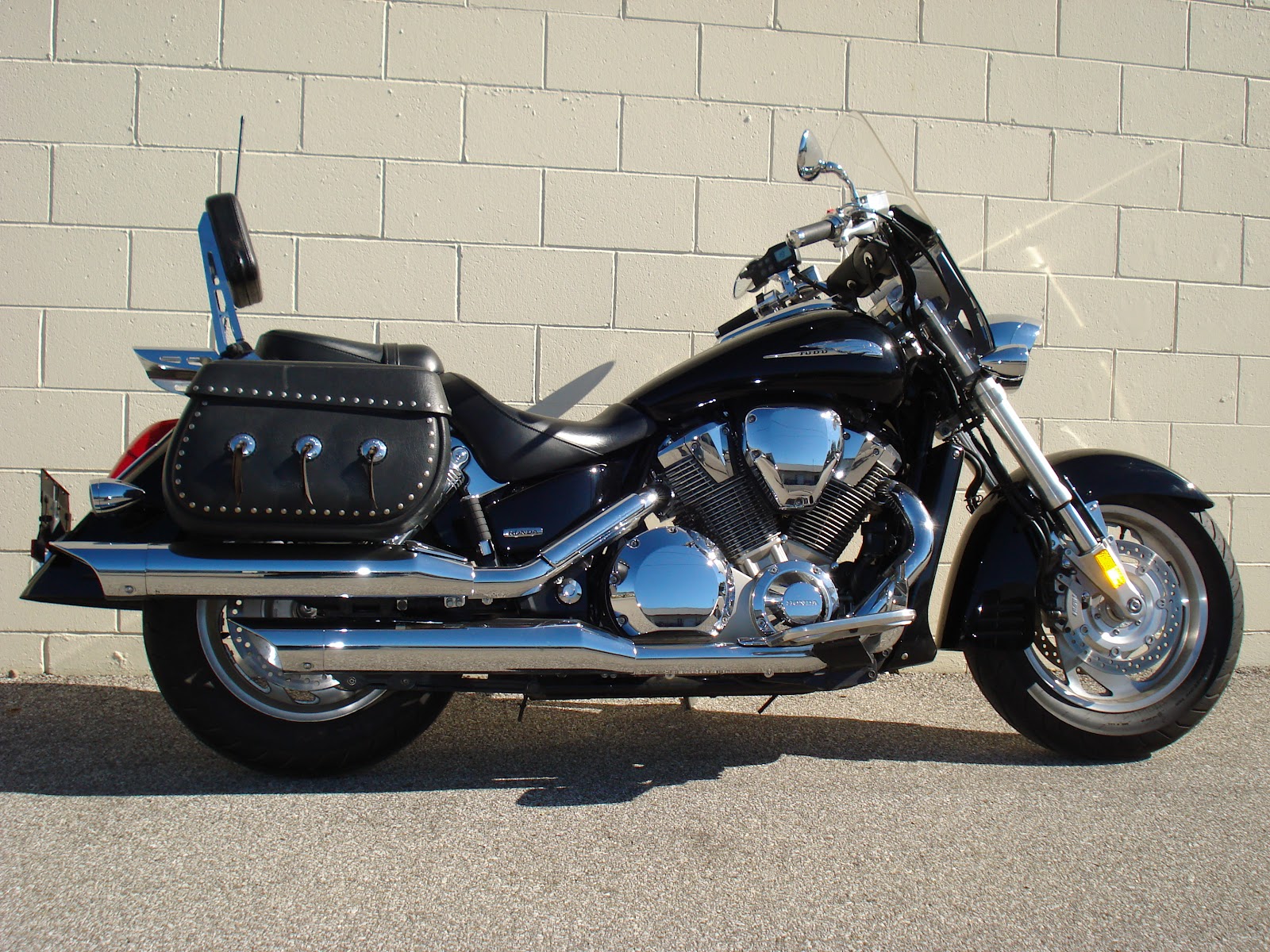 Motorcycles Updates: vtx 1800 the most extreme