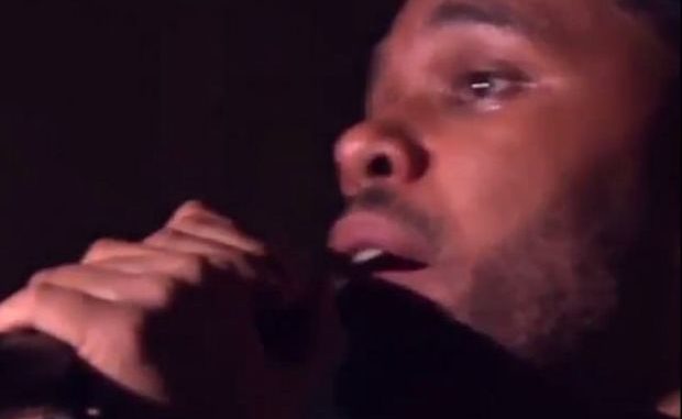The Weeknd llora al cantar temas compuestos a Selena Gomez