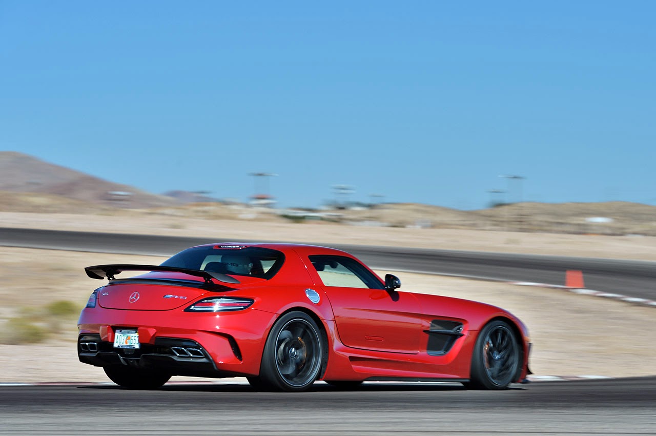 169 Automotiveblogz 2014 Mercedes Benz Sls Amg Black Series