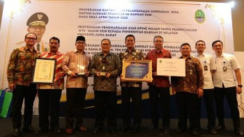 Prestasi Kinerja Pemkot Bandung Prima,Diganjar Penghargan dari Pemprov Jawa Barat
