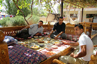 Uzbekistan, Derbent, topchan, Shavkat gastinitsa , © L. Gigout, 2012