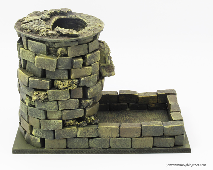 JonVanMinis Dice Tower Made With Pringle's Can