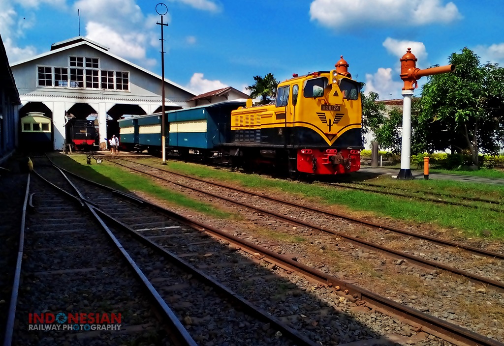 Wisata Lokomotif Ambarawa