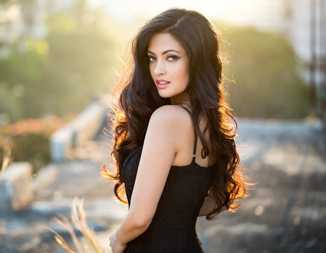 Riya Sen in  MX Player’s Virgin Neev