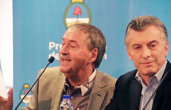 Schiaretti ratifica la cláusula gatillo y se desvia de los deseos del Gobierno Nacional Schiaretti ratifica la cláusula gatillo y se desvia de los deseos del Gobierno Nacional