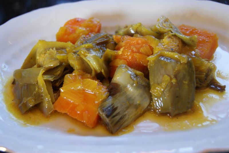 Menestra de alcachofas con zanahorias ~ Cocina y amigos