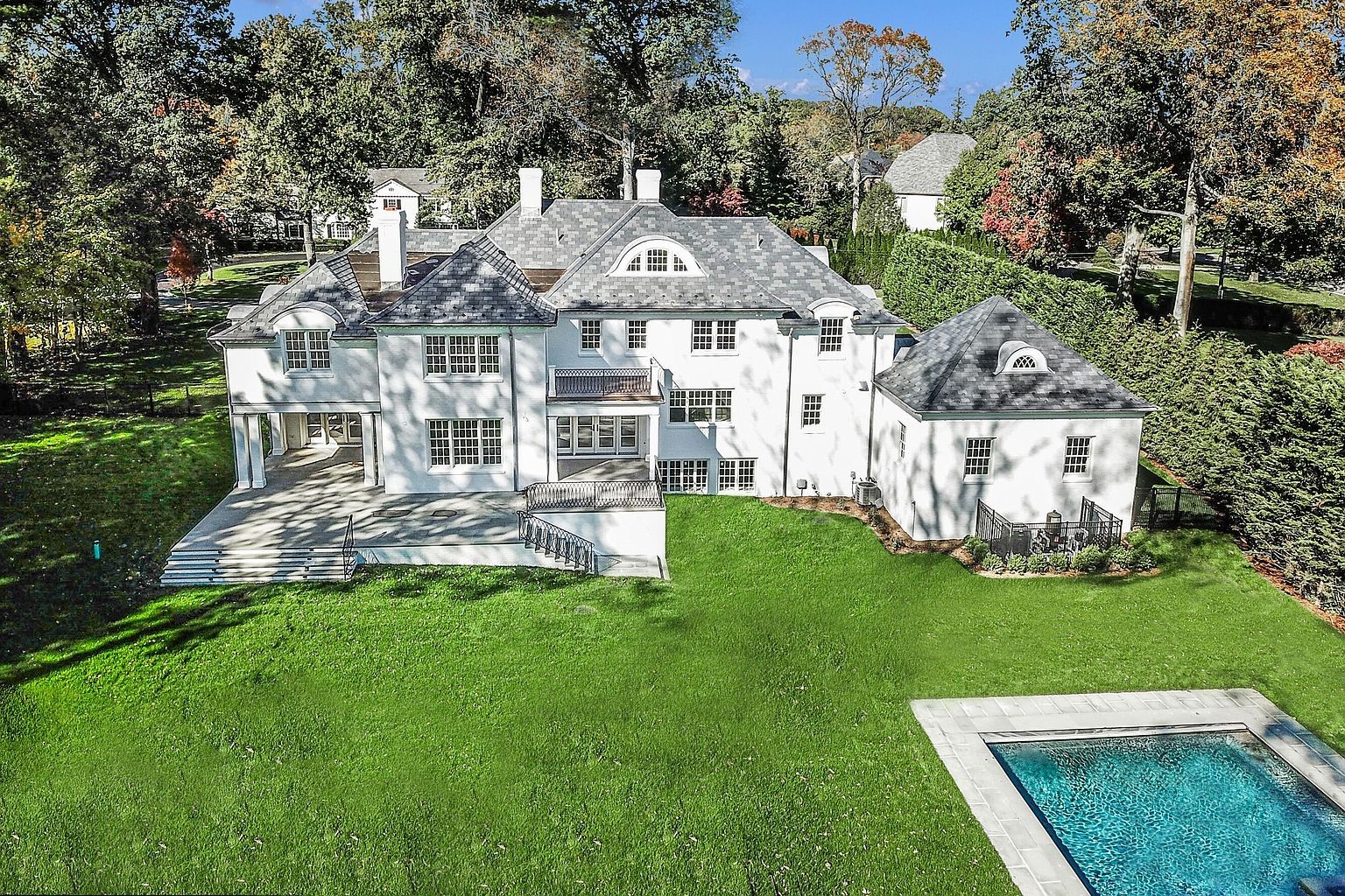 8,000 Square Foot ColonialStyle Mansion In Scarsdale, NY (FLOOR PLANS