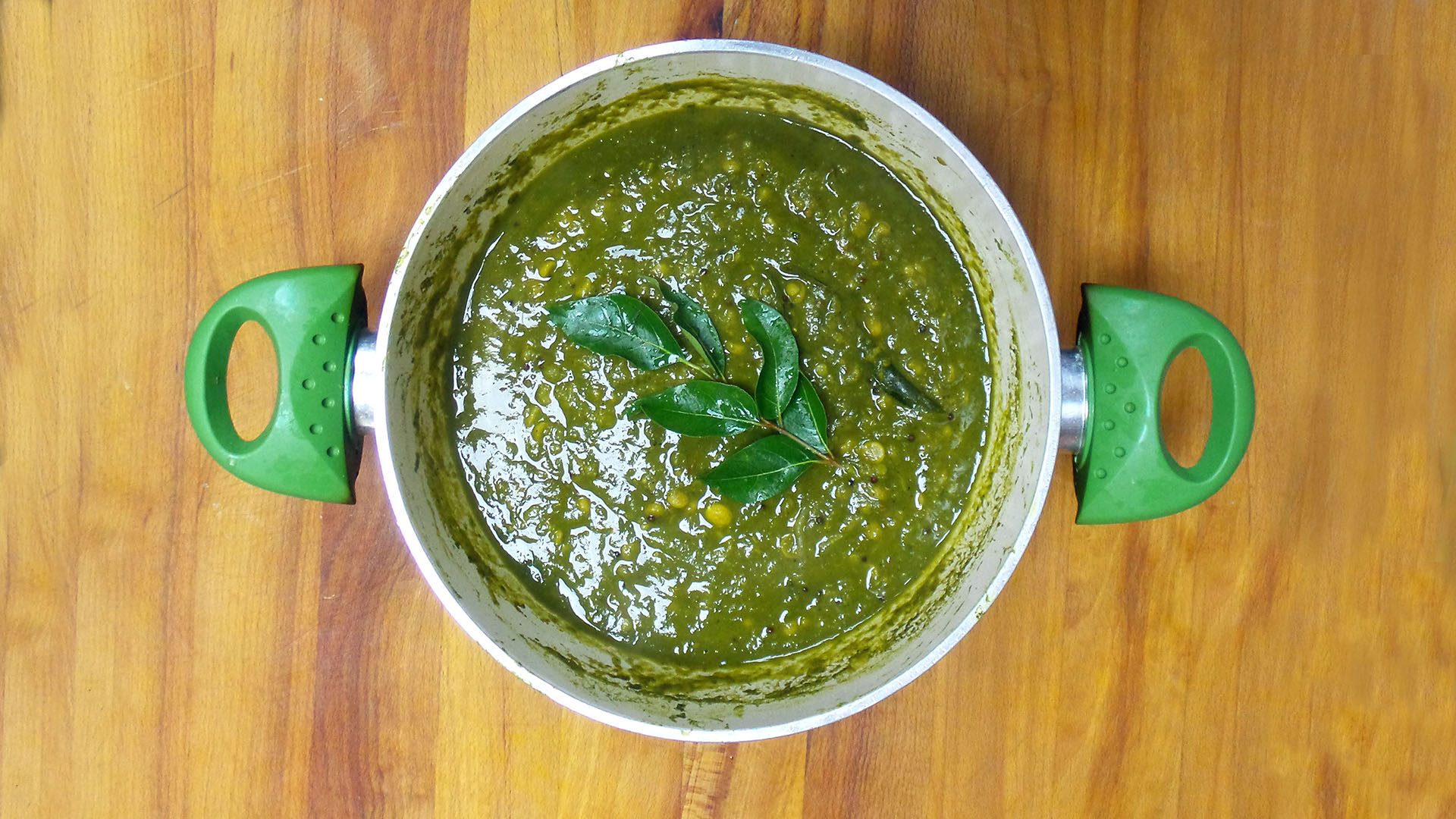 Pureed Spinach & Dhal Curry