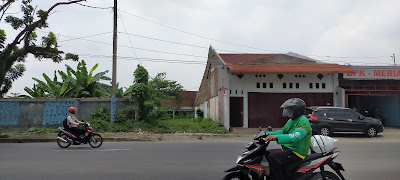 Foto tanah murah di Google Maps - SHM - Pinggir Jalan Gatot Subroto Medan - Depan Lotte Mart