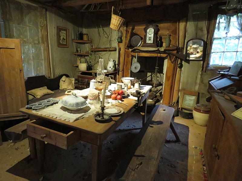 The Travelling Lindfields A Tour of Ned Kelly Country Following the trail of Australia's most