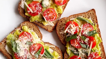 Tostadas de tomates