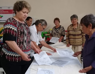 Grupo de INAPAM de Álamos inicia "Curso de Bordado en Manta"