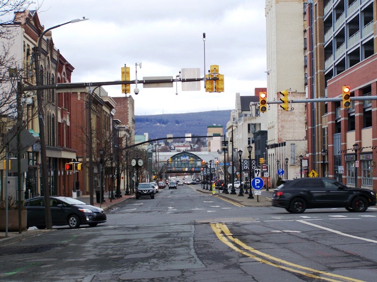 Frank's Place Lackawanna Avenue