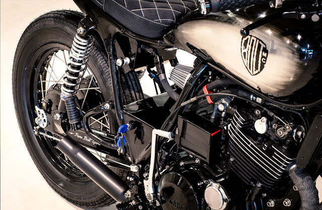 Yamaha XT600 By Bolt Motor Co. Hell Kustom