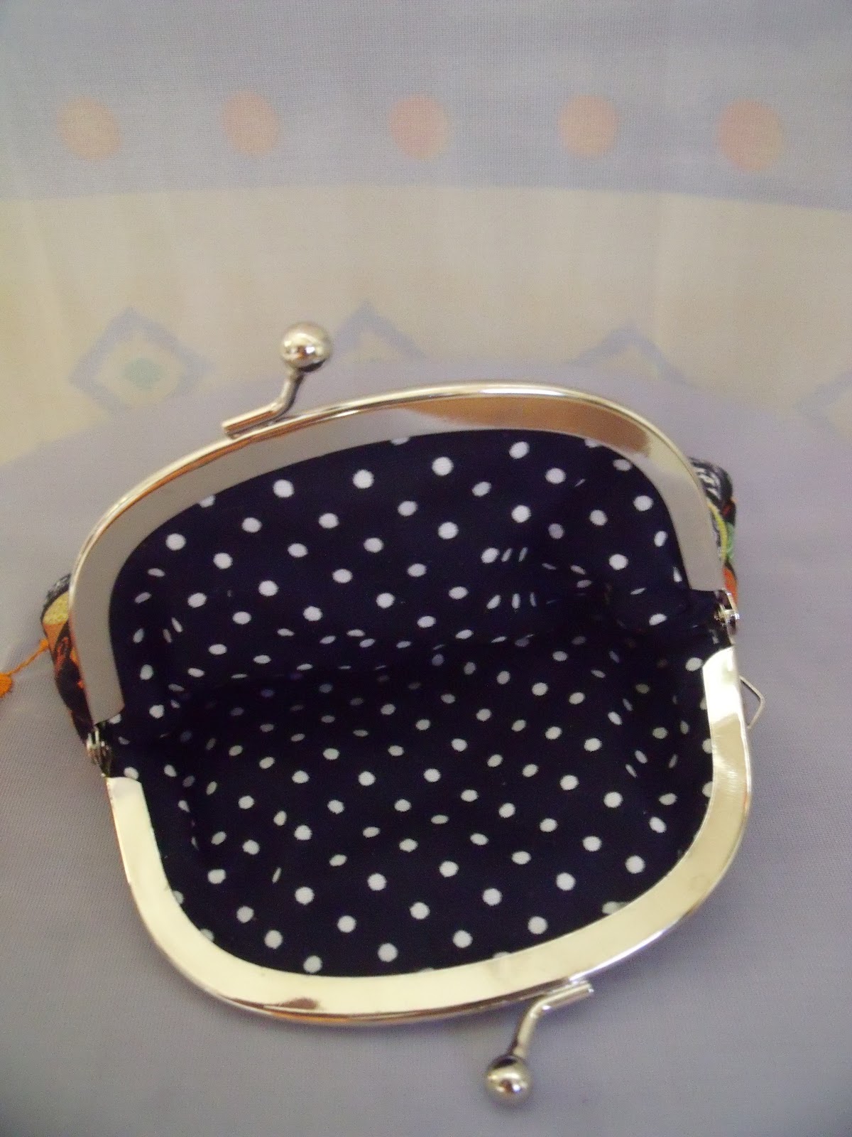 The Handmade Passion: Metal frame / Kiss lock frame purses