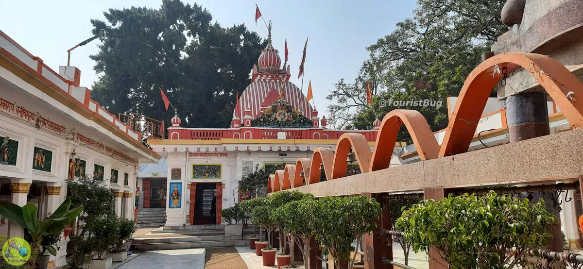 Naya Hanuman Mandir Aliganj Lucknow