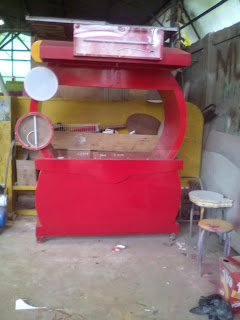 GEROBAK UNIK DAN MODERN GEROBAK UNIK DAN MODERN