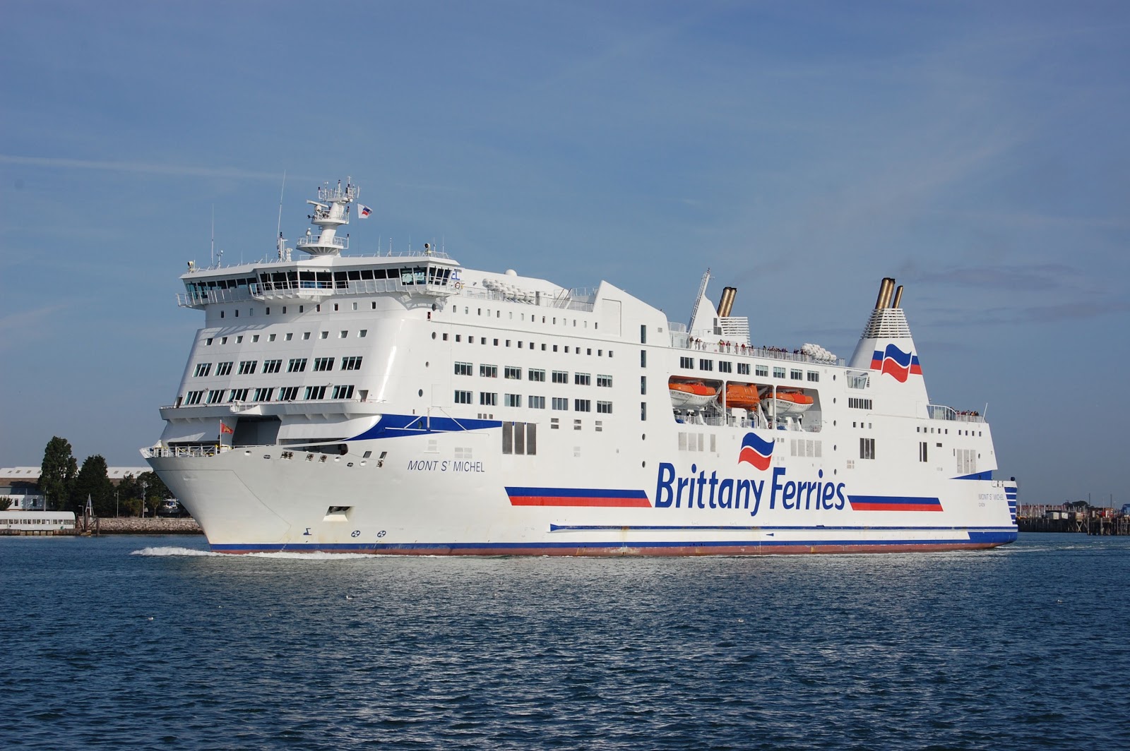 brittany ferries car tours france